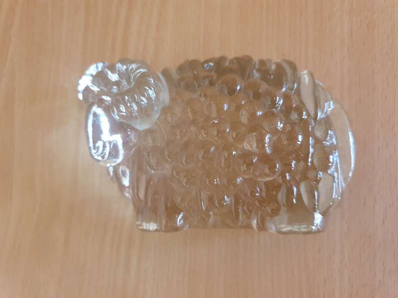 Glass Ram Shape Paperweight  (14cm x 8cm depth 4cm)
