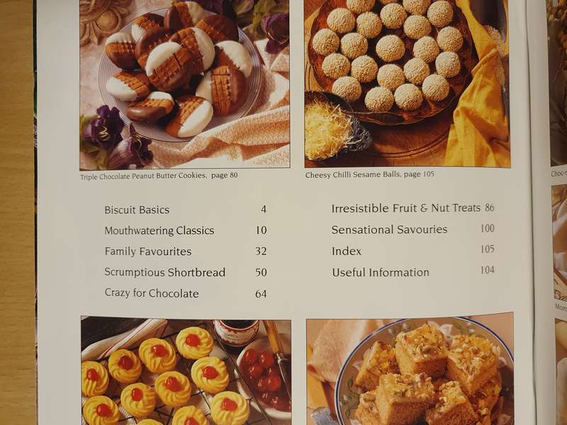 Biscuits & Slices Step-by-Step  (Paperback)