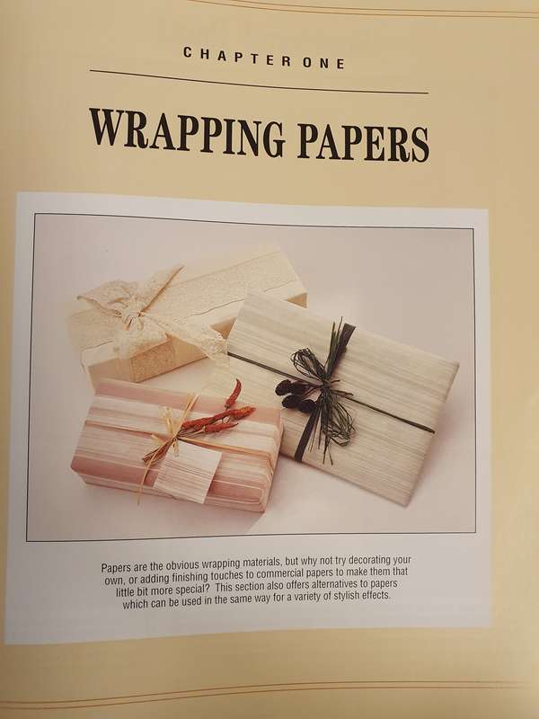 Giftwrapping : Janet Bridge  (Hardcover)