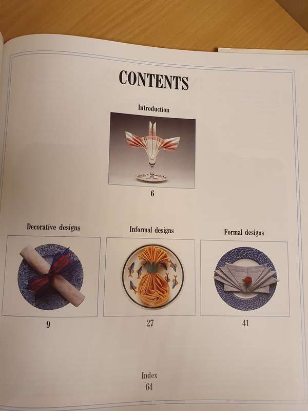Napkin Folding : Linda Barker (Hardcover)