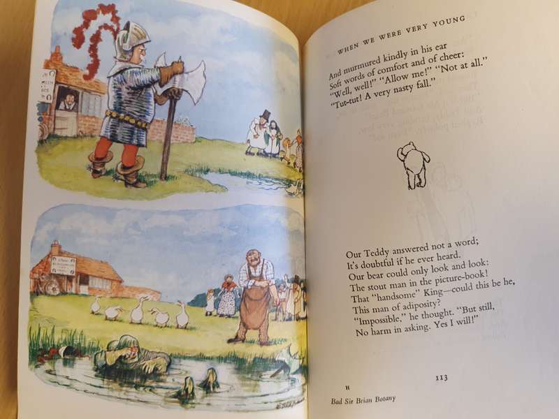 The World of Christopher Robin : A.A. Milne  (Hardcover)