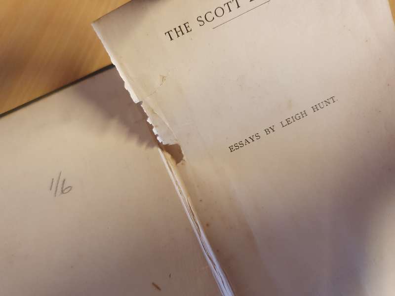 Essays by Leigh Hunt, Edited with Introduction and Notes by Arthur Symons