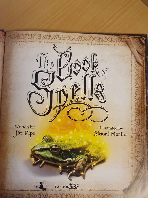 The Book of Spells (A 3D Virtual Pop-Up Book) Hardcover