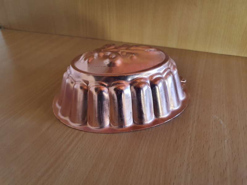 Metal Jelly Mould (16cm x 13cm height 6cm)