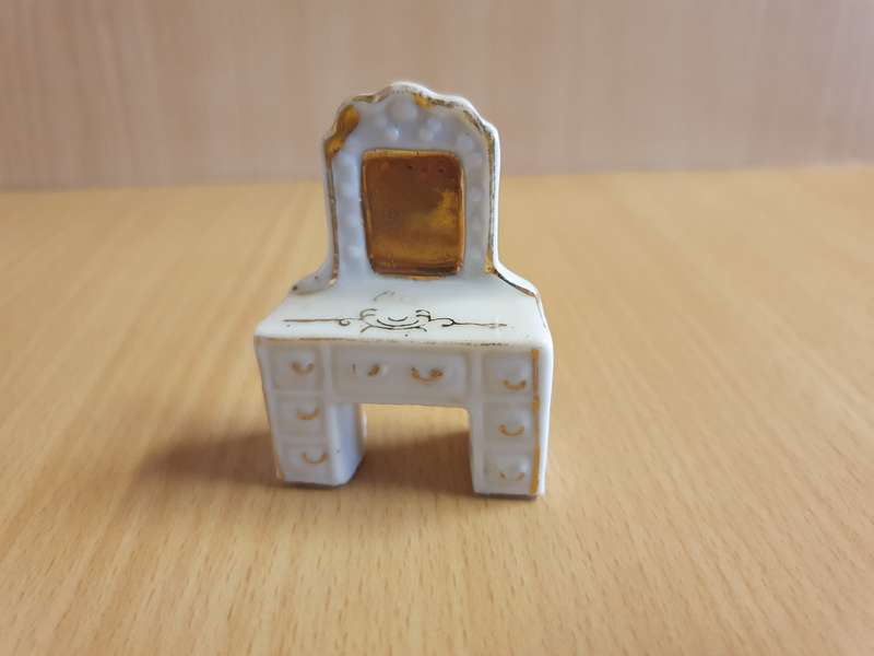 Miniature Set of 4 Ceramic Bedroom - Bed, Pedestal with lamp, Dressing Table, Chair  (Japan)