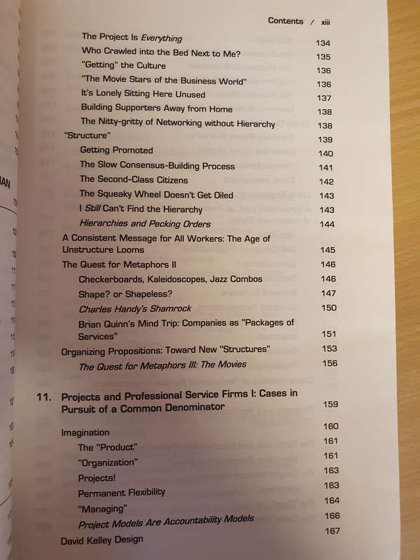 Liberation Management - Necessary Disorder for the Nanosecond Nineties: Tom Peters  (Hardcover)
