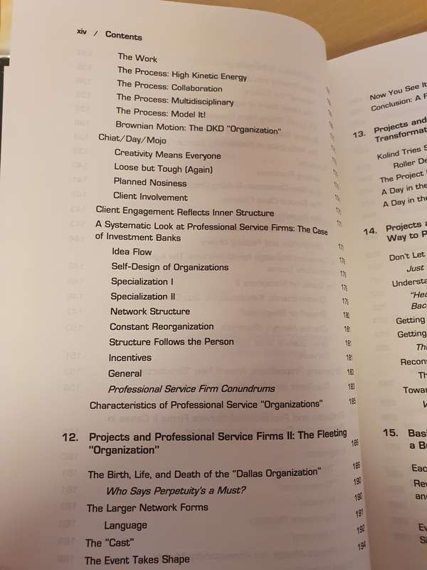 Liberation Management - Necessary Disorder for the Nanosecond Nineties: Tom Peters  (Hardcover)