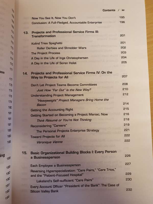 Liberation Management - Necessary Disorder for the Nanosecond Nineties: Tom Peters  (Hardcover)