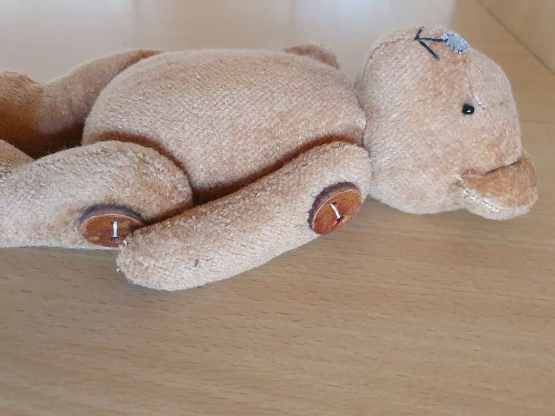 Vintage Jointed Brown Teddy Bear (16cm x 12cm)