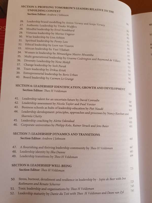 Leadership - Perspectives from the Front Line : Adv Thuli Madonsela (Hardcover)