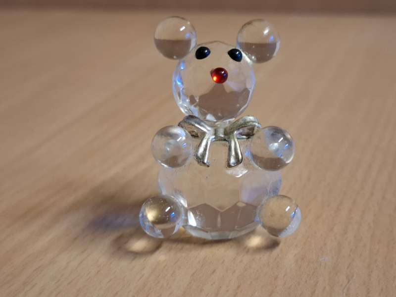 Miniature Glass Teddy Bear Figurine - height 4cm width 3cm