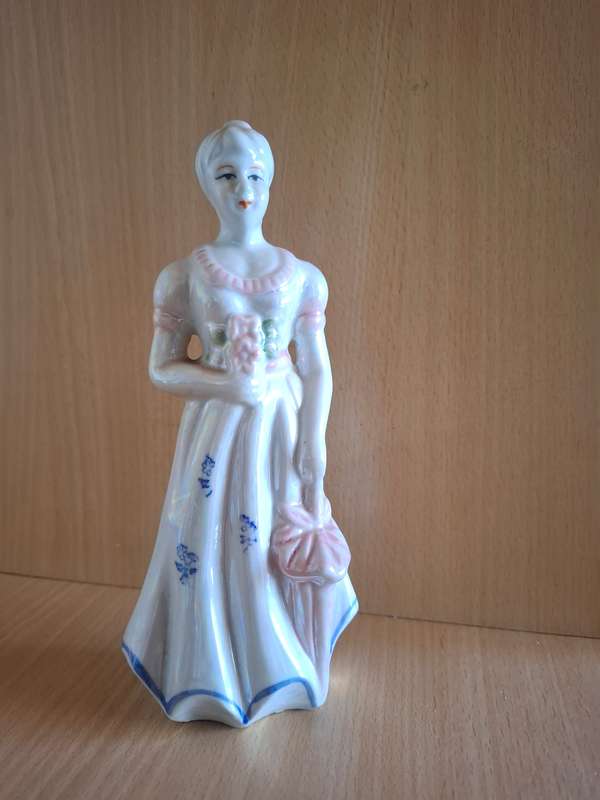 Female Figurine - height 20cm width 9cm depth 5cm