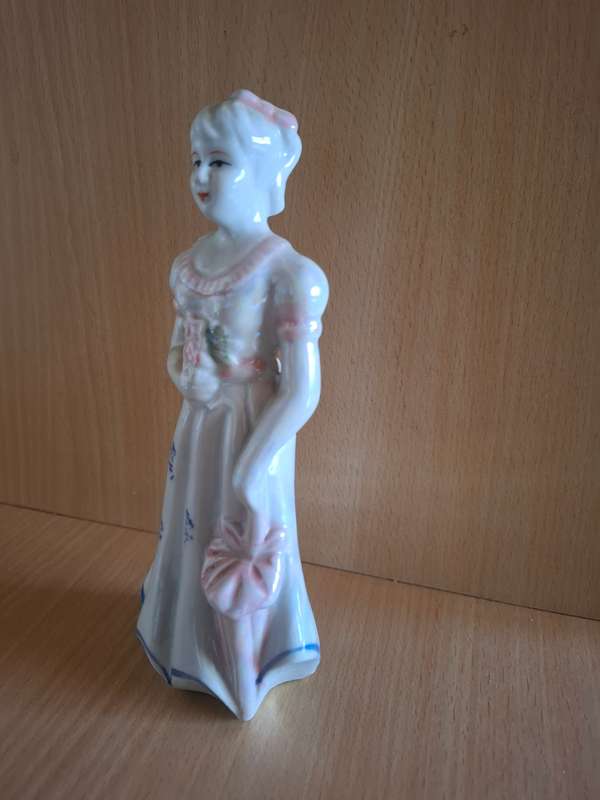 Female Figurine - height 20cm width 9cm depth 5cm