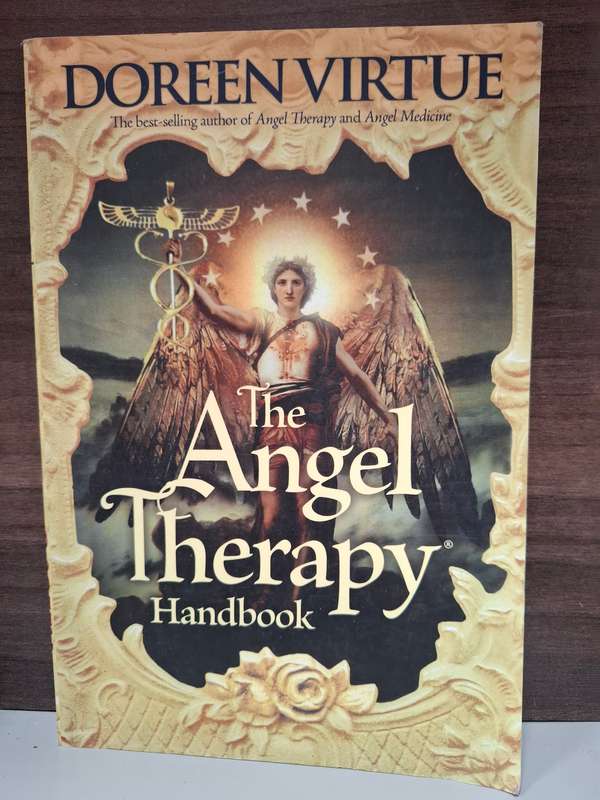 The Angel Therapy Handbook : Doreen Virtue  (Paperback)
