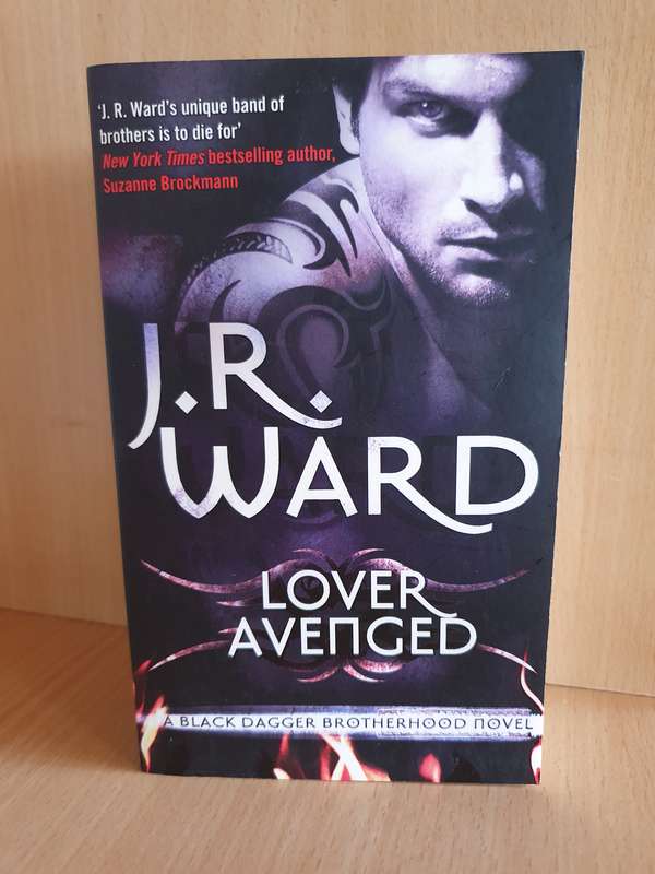 Lover Avenged : J.R. Ward  (Paperback)