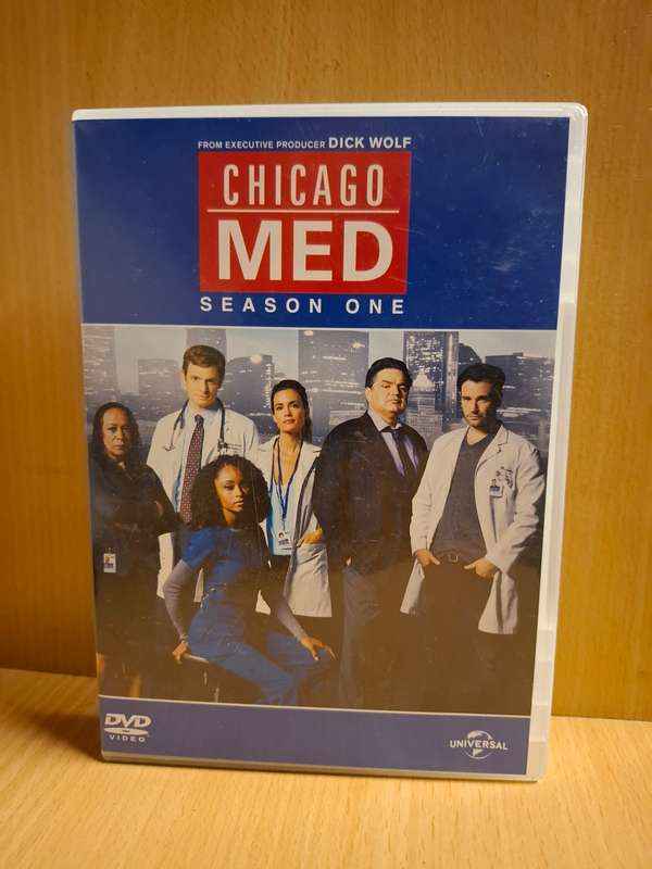 Chicago Med - Season One   (Dvd)  5 discs
