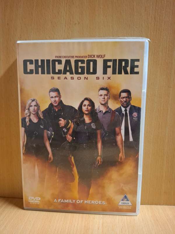 Chicago Fire - Season Six - Dvd  (6 discs)