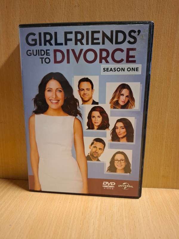 Girlfriends` Guide to Divorce - Season One - Dvd  (3 discs)