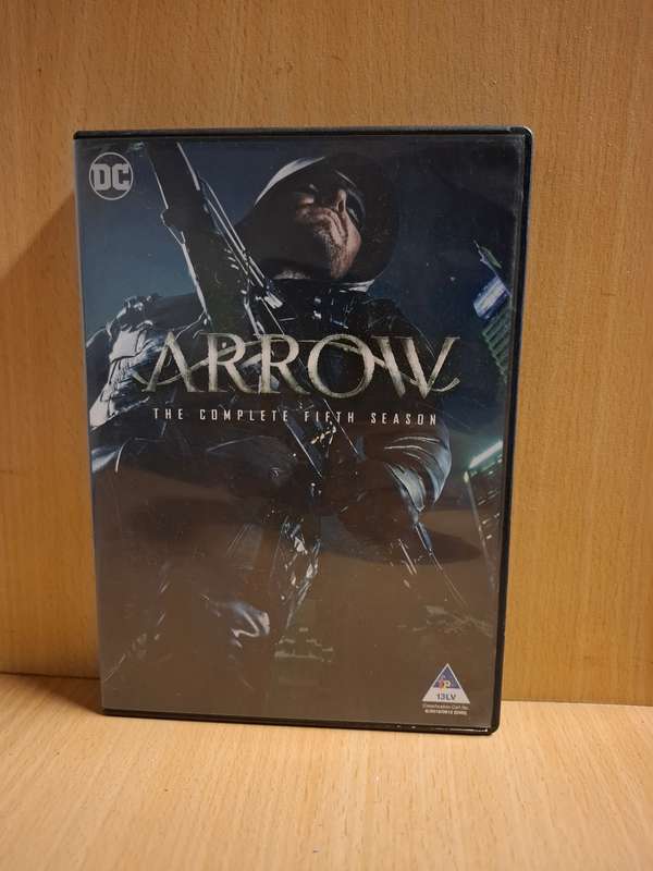 Arrow - The Complete Fifth Season - Dvd  (5 discs)