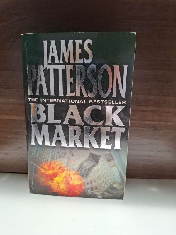 Black Market : James Patterson  (Paperback)