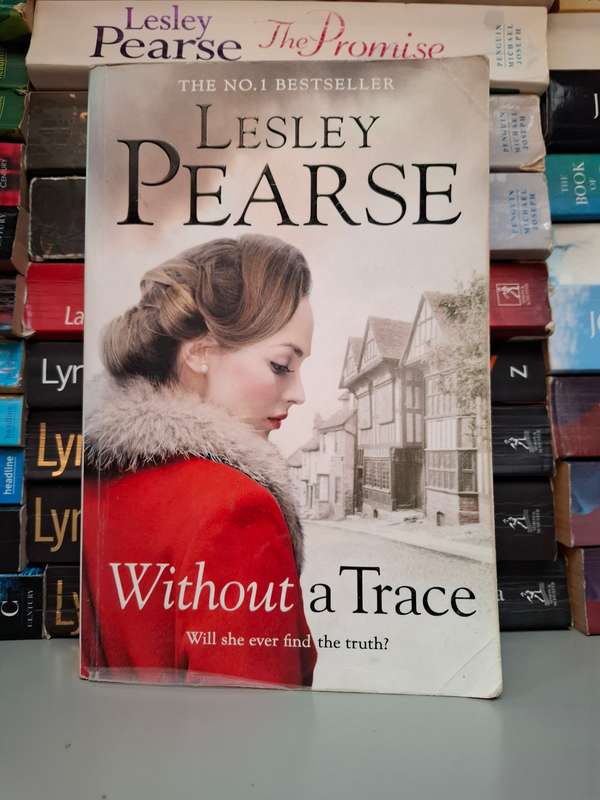 Without a Trace Lesley Pearse (Paperback)