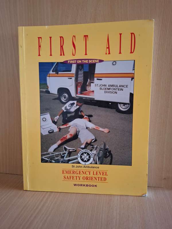 First Aid Workbook - Emergency Level Safety Oriented  (Paperback)