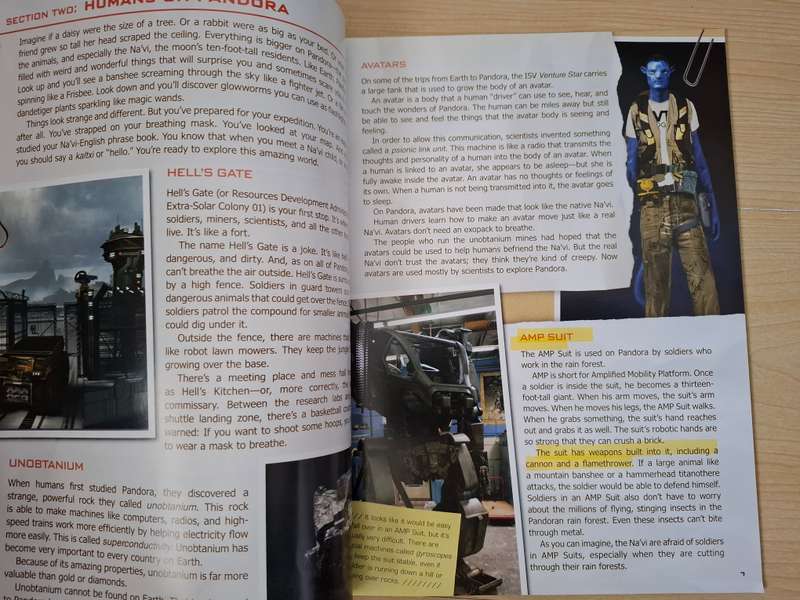 James Cameron`s Avatar - The Movie Scrapbook   (Paperback)