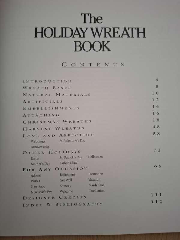 The Holiday Wreath Book - 80 Wreaths to Celebrate Anniversaries & Holidays: Eric Carlson