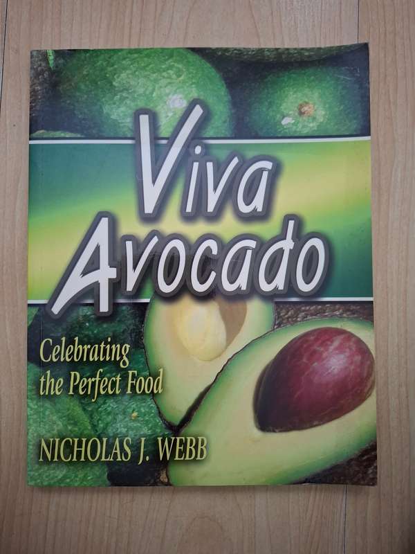Viva Avocado : Nicholas J. Webb  (Paperback)