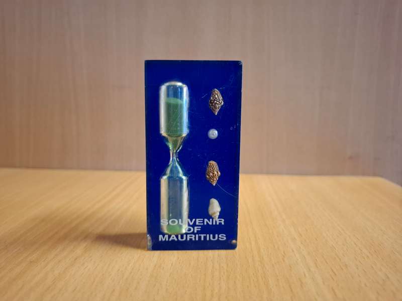 Souvenir of Mauritius  (height 8cm width 4cm)