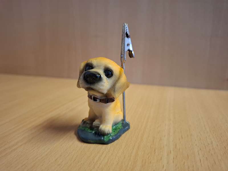 Small Dog Figurine Memo/Note/Message Holder