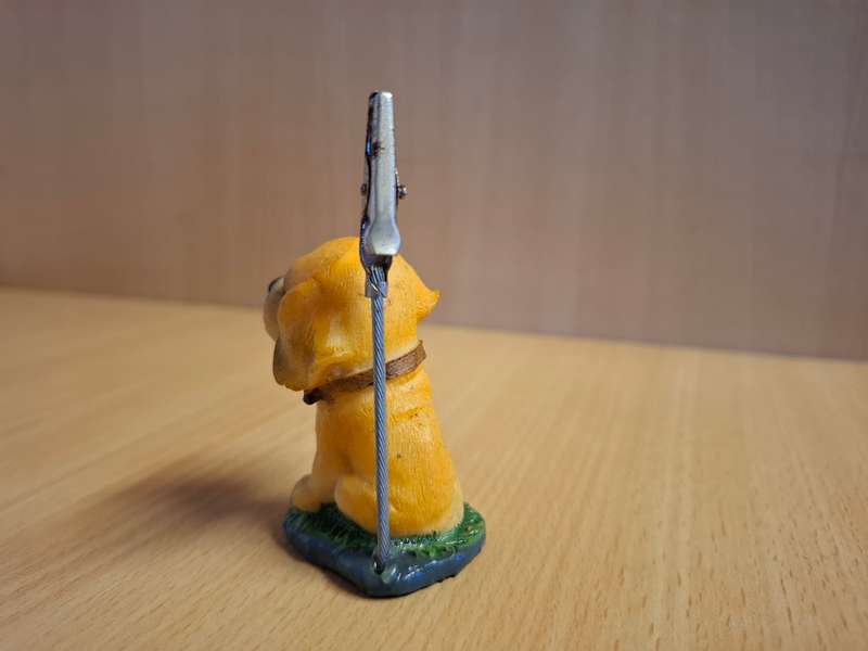 Small Dog Figurine Memo/Note/Message Holder