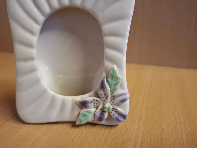 Ceramic Floral Photo Frame (10cm x 8cm)