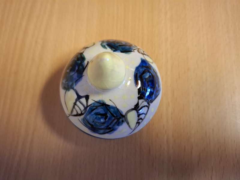 Small Ceramic Lidded Trinket Holder - width 6cm height 7cm