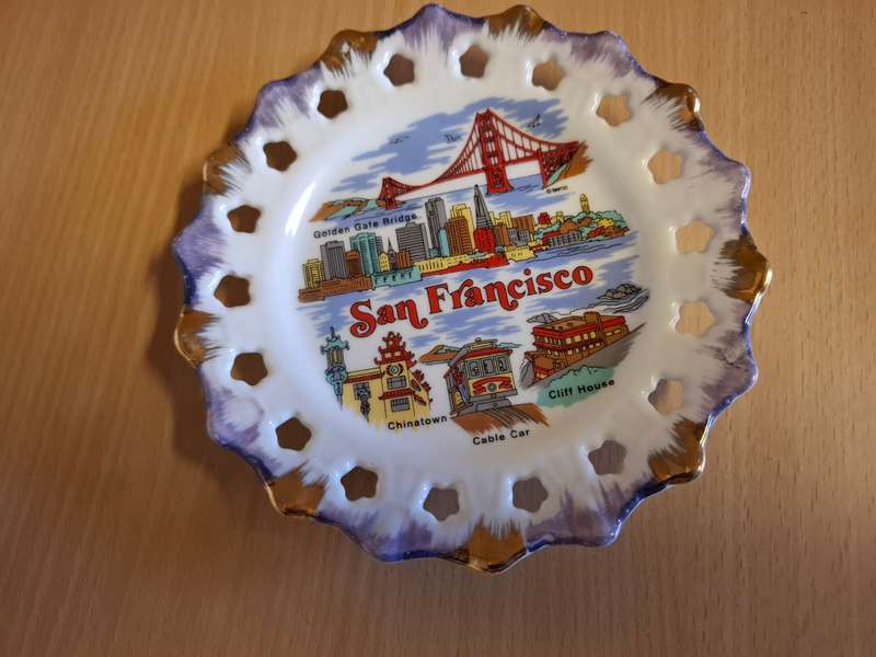 Souvenir Wall Plate - San Fransisco (width 16cm)