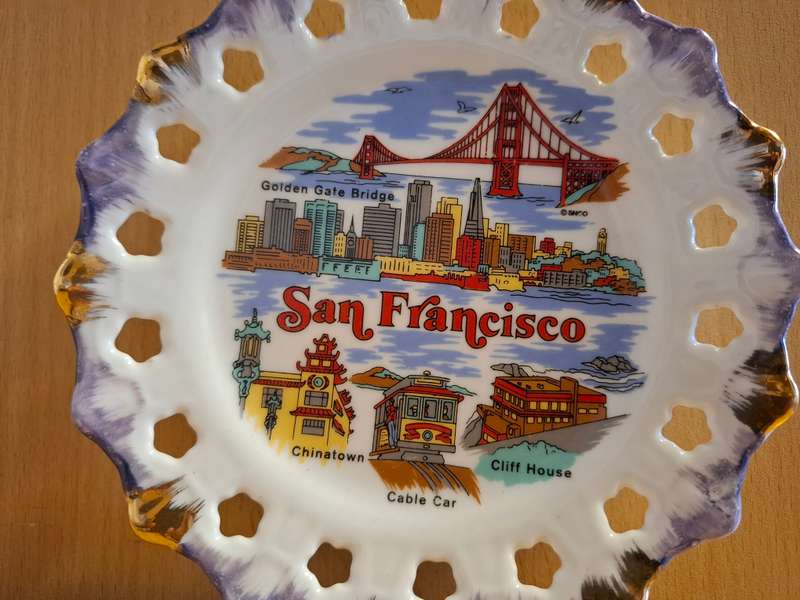 Souvenir Wall Plate - San Fransisco (width 16cm)