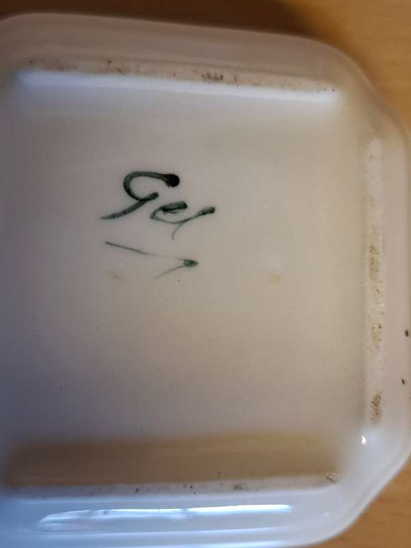 Small Floral Porcelain Dish - 8cm x 8cm height 3cm