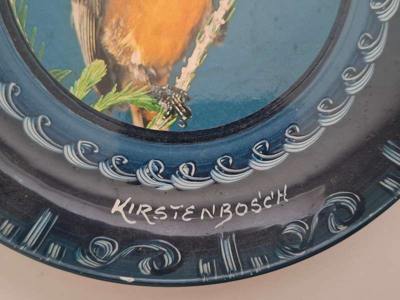 Bird Wall Plate - Kirstenbosch  (width 18cm)