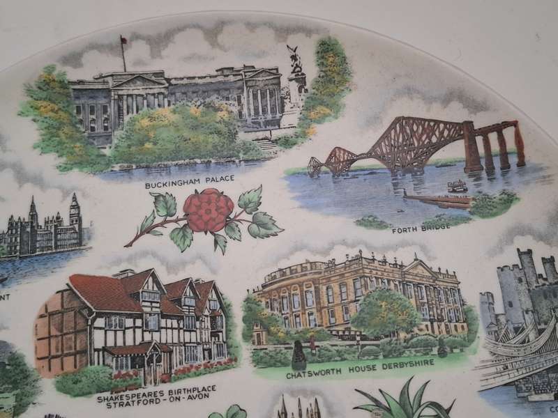 Souvenir Wall Plate - London (25cm)