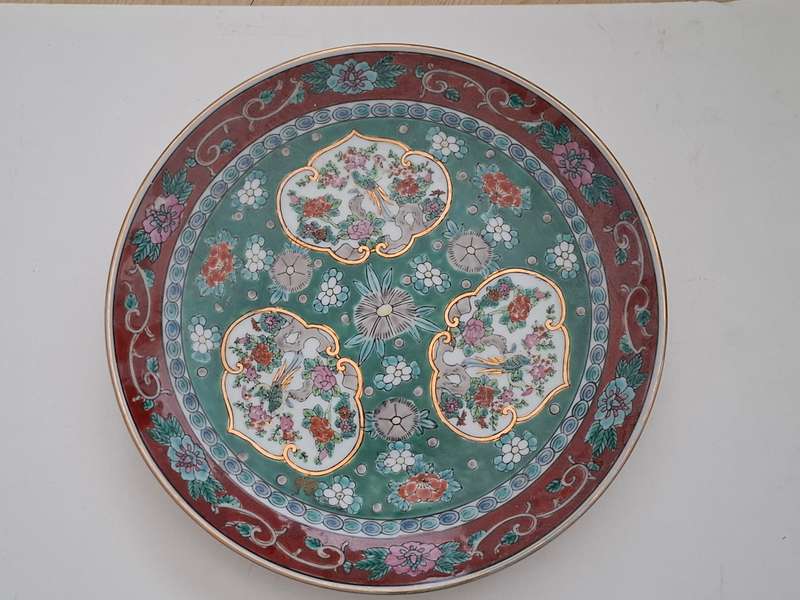 Vintage Imari Plate - width 25cm