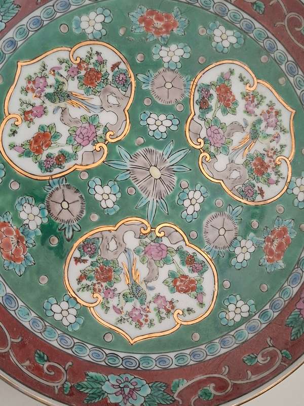 Vintage Imari Plate - width 25cm