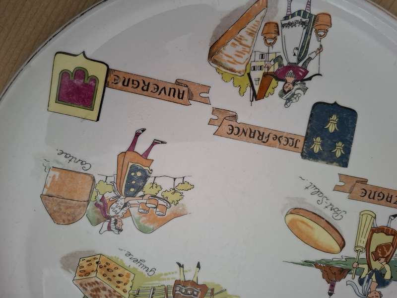 Souvenir Wall Plate - France - 28cm