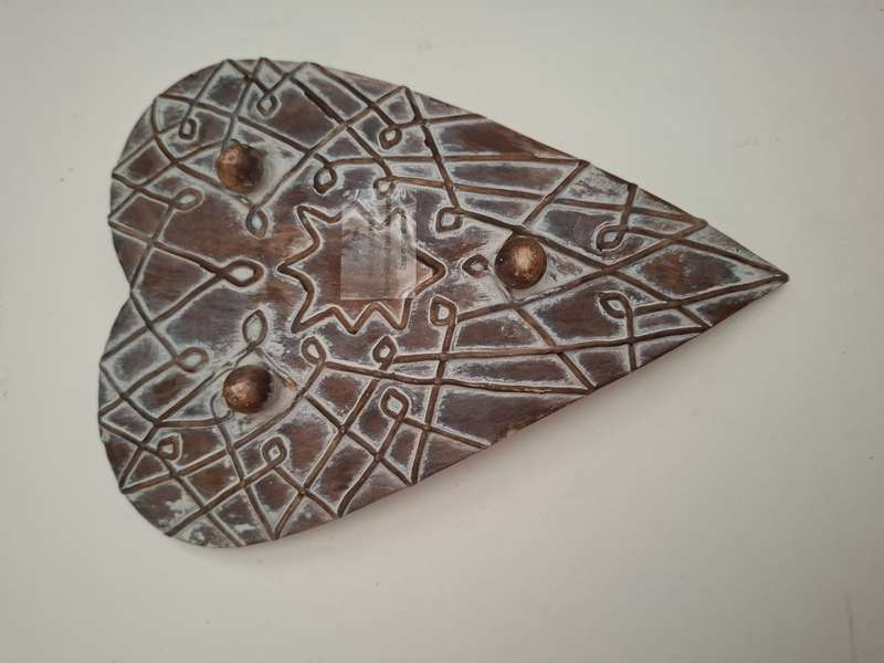 Hand Made Heart Shaped Dish  (20cm x 15cm)