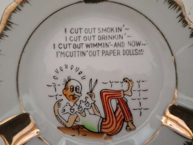 Small Vintage Ashtray - I Cut Out Smoking - width 10cm