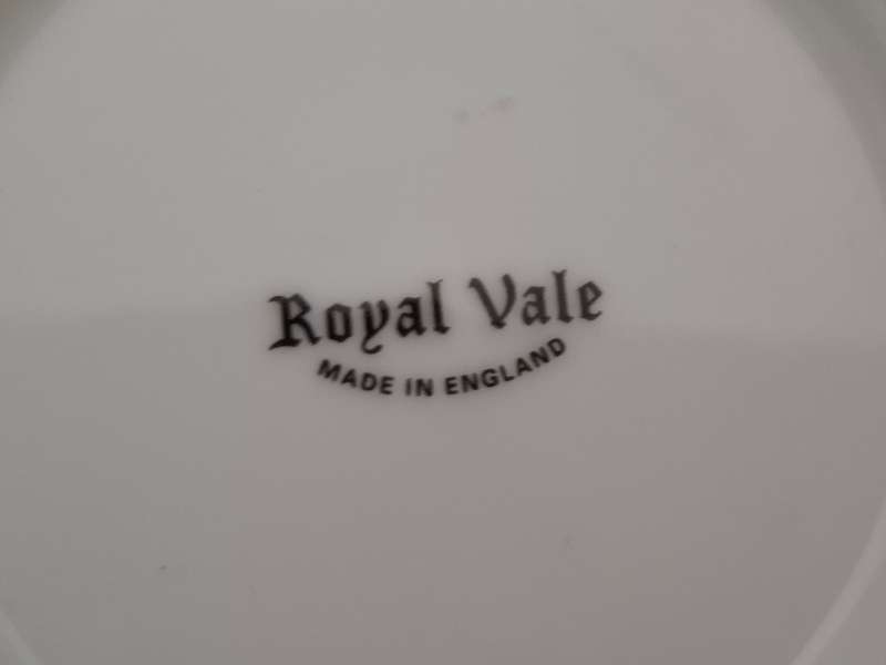 Royal Vale Trinket Dish 2000 Millennium - width 10cm