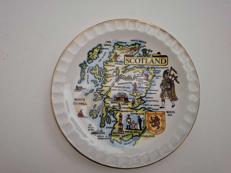 Souvenir Plate - Scotland - width 13cm