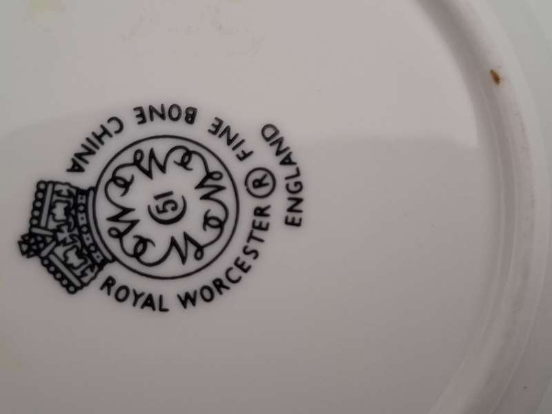 Royal Worcester Fine Bone China Pin Dish - width 10cm