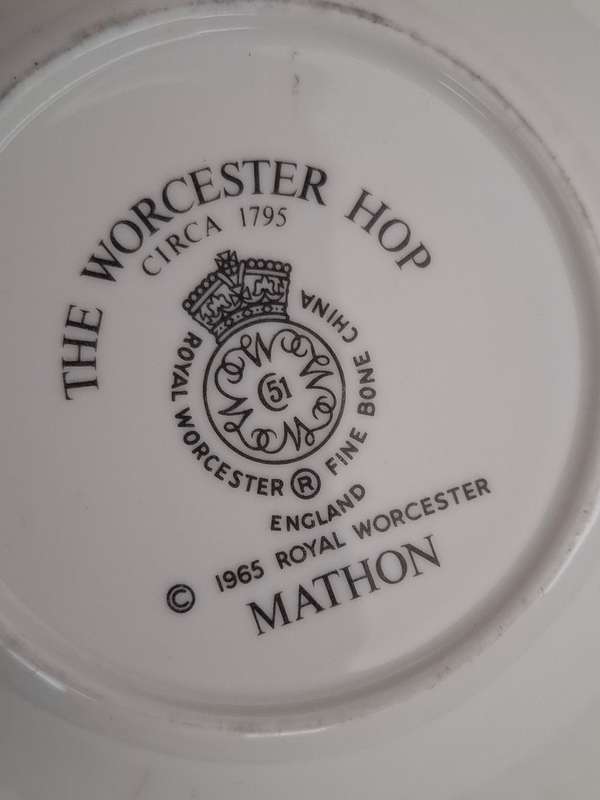 Royal Worcester Fine Bone China Pin Dish - Mathon - width 10cm
