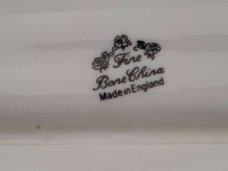 Vintage Floral Fine Bone China Trinket Dish - 21cm x 4cm