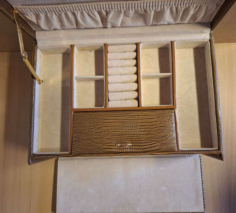 Jewellery Box Organiser with Mirror